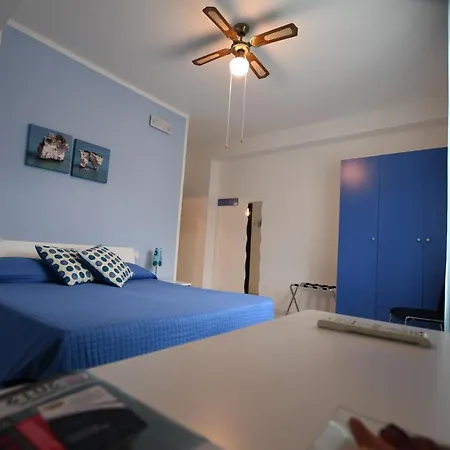 Coppadicuocobb Bed & Breakfast Mattinata